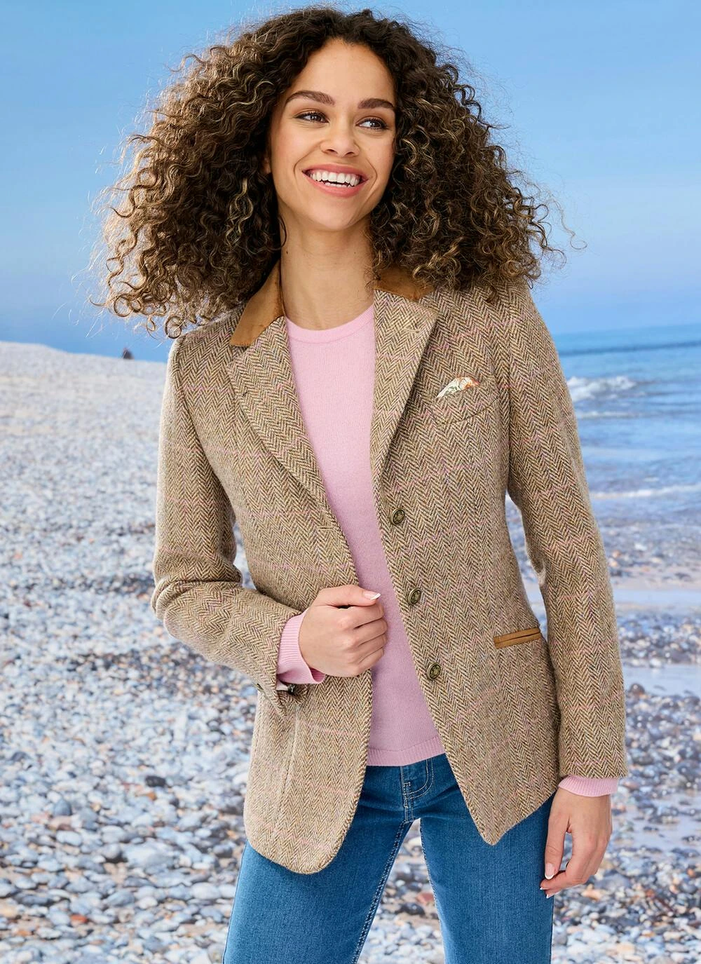 Rona Sand Overcheck HARRIS TWEED® Ladies' Jacket 2 Rona Sand Overcheck HARRIS TWEED® Ladies' Jacket - Image 2