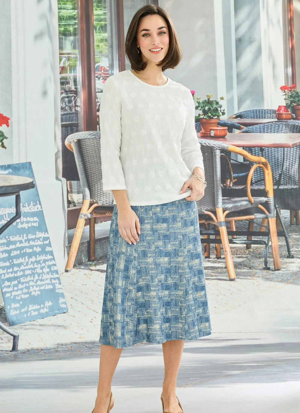 Printed Lined Skirt 27" 1 Printed Lined Skirt 27"