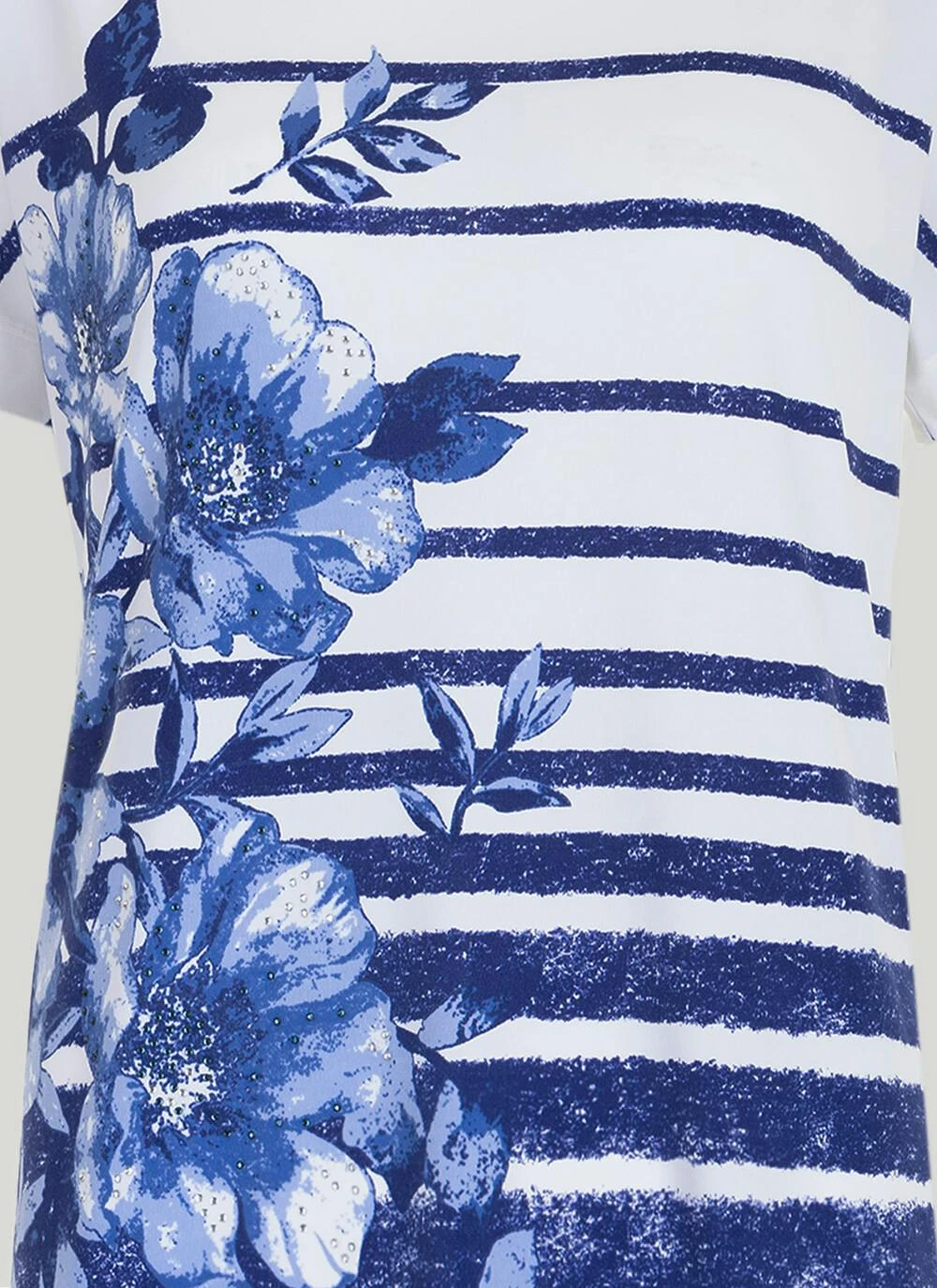 Striped Border Print T-Shirt 4 Striped Border Print T-Shirt - Image 4