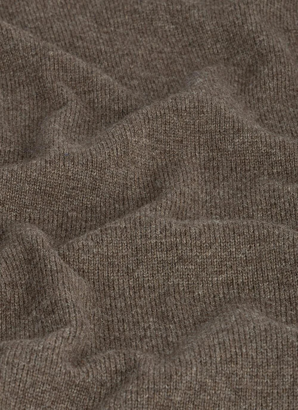 100% Lambswool V Neck Jumper 4 100% Lambswool V Neck Jumper - Image 4