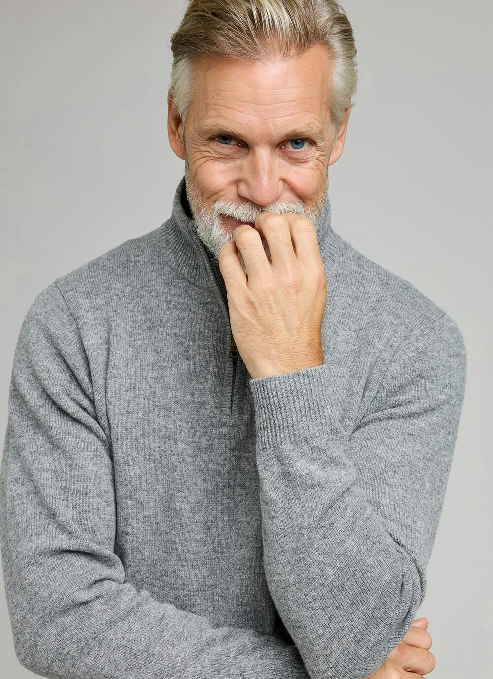 100% Lambswool Zip Neck Jumper 2 100% Lambswool Zip Neck Jumper - Image 2