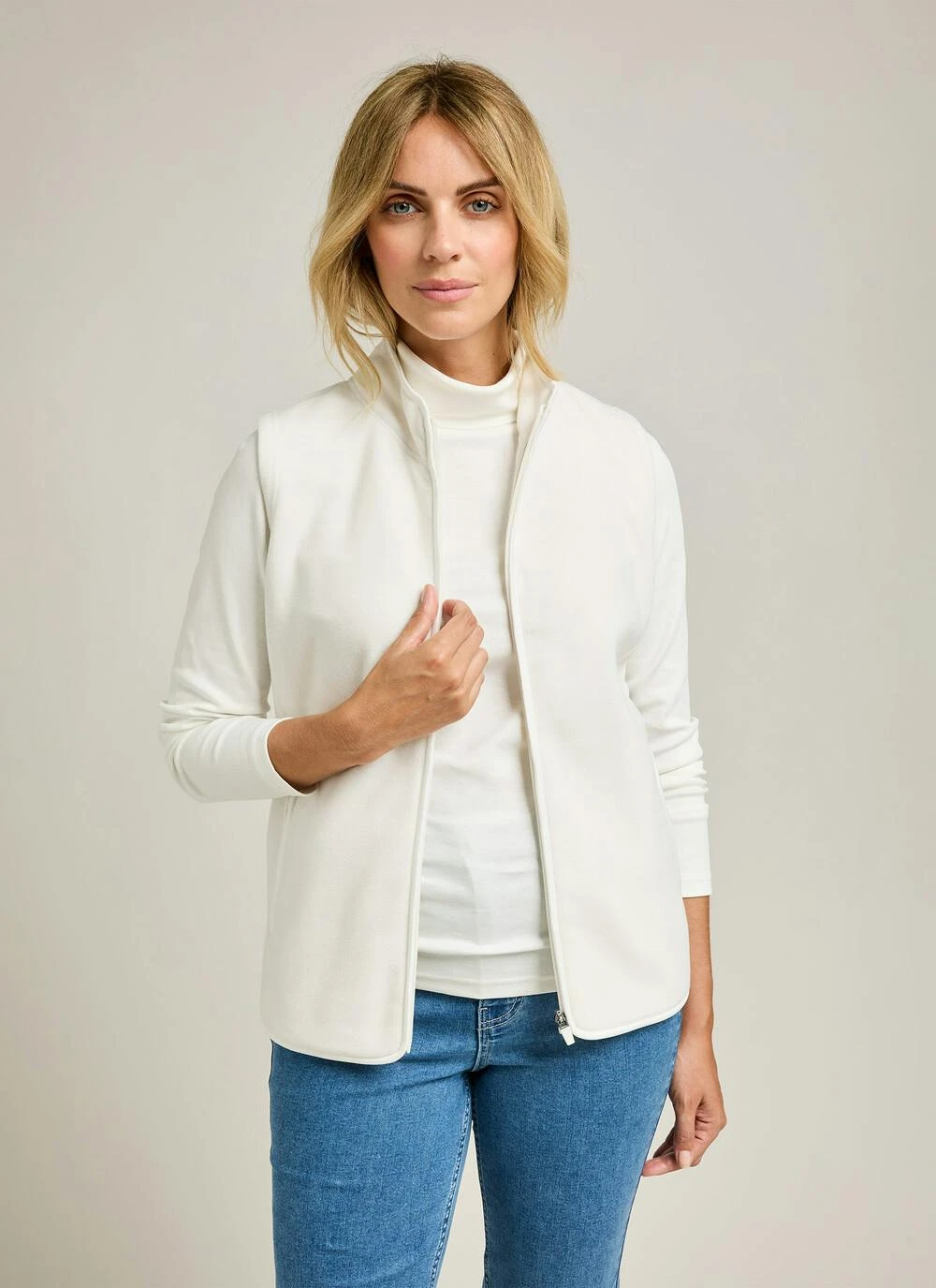 Fleece Funnel Neck Gilet 1 Fleece Funnel Neck Gilet